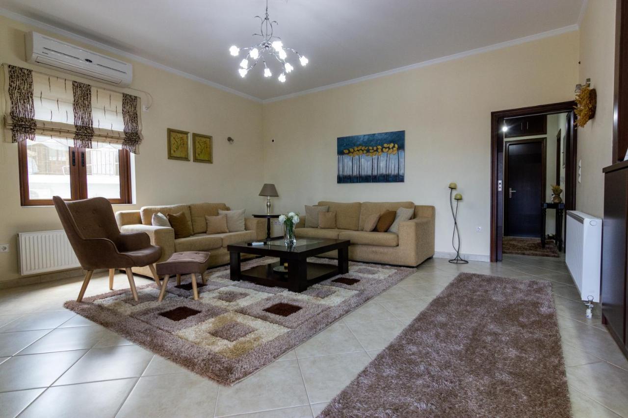 Katerina & Elia'S Family House Apartment Leonidio Exterior photo